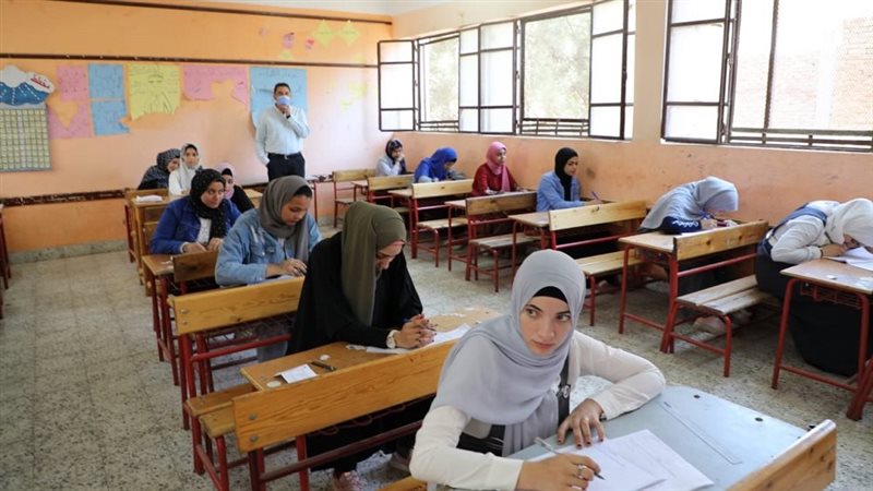 جدول امتحانات الصف