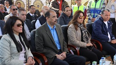 وزيرا التخطيط والتنمية المحلية يتفقدان تطوير المنطقة الصناعية بغرب جرجا