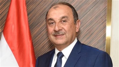 وزير قطاع الأعمال العام يجتمع بمجلس إدارة 
