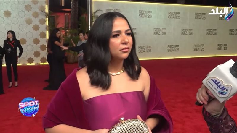 الفنانة إيمي سمير