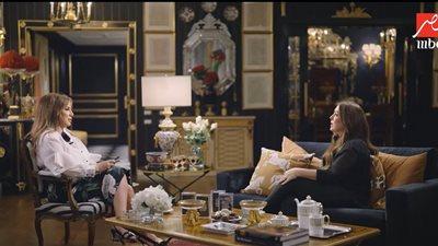 كندة علوش: الأمومة حب مش حساب ومينفعش نفضل نذكر ولادنا بالتضحيات