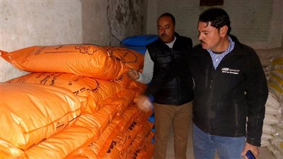 ضبط 10 أطنان نخالة وملح والتحفظ على أسمدة مدعمة في حملات تموينية ببنى سويف
