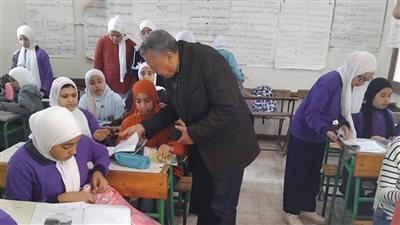 وكيل «تعليم البحيرة» يتابع انتظام الدراسة بعدد من مدارس إيتاى البارود