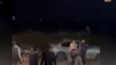 اتلف السيارة بعصا خشبية.. القبض على أصحاب مشاجرة منشأة القناطر