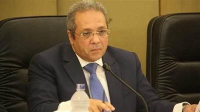 وكيل تشريعية الشيوخ يطالب بخطة طوارئ لتفادي أزمة ماكينات الصراف الآلي فى الأعياد