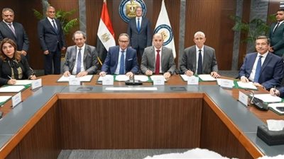 وزير البترول يشهد توقيع تمويل بـ135 مليون دولار لمشروع الإيثانول الحيوي بدمياط