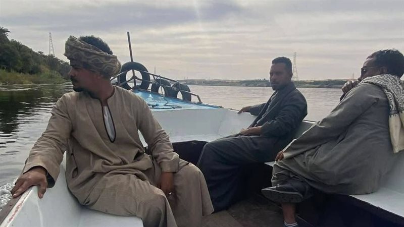 اسره الشاب تبحث فى
