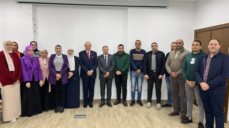 محافظ دمياط يرعى