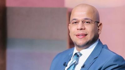 «معاني الخشوع والتقرب إلى الله».. رسالة من أسامة قبيل في عيد الأضحى 