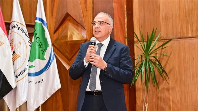 وزير الموارد المائية