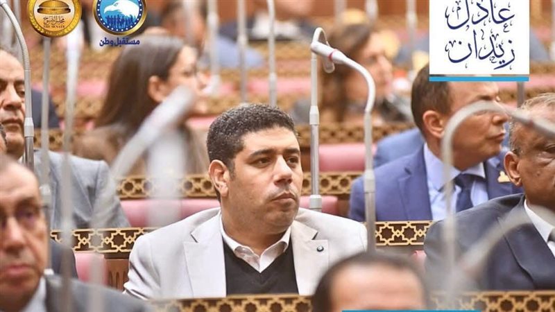 عادل زيدان 
