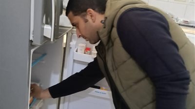 ضبط 21 طن مواد غذائية مجهولة المصدر بكفر الدوار خلال حملات مكثفة  