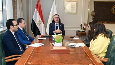 وزير التموين يلتقي مدير عام «IBM» مصر لمناقشة مشروعات التحول الرقمي والتتبع