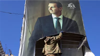 بعد تخليه عنه.. ما الذي حدث لمساعد الأسد الشخصي بعد فراره؟ 
