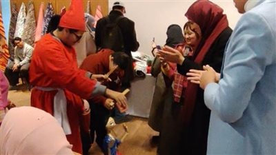افتتاح معرض 