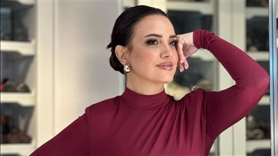 زهور اصطناعية.. ريهام عبدالغفور تثير الجدل بمنشور جديد