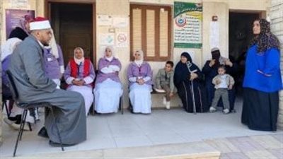 القومي للمرأة بالإسماعيلية ينفذ ندوات توعوية لتنمية الأسرة ودورات ريادة أعمال