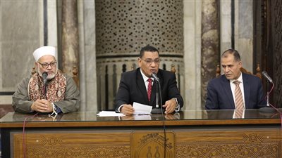 ملتقى الأزهر للقضايا المعاصرة: حفظ الدين أصلُ المقاصد وبوصلةُ استقامة الإنسان 