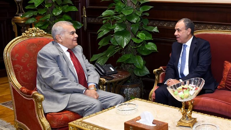 وزير الخارجية ورئيس