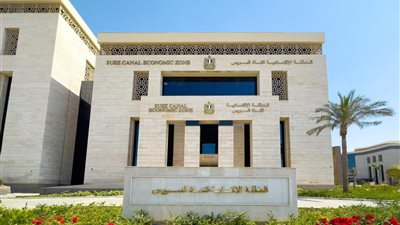 اقتصادية قناة السويس تنفي رسو سفينة تحمل معدات عسكرية وأسلحة بميناء بورسعيد