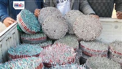 ضبط كميات من البارود والمفرقعات بورشة لتصنيع الألعاب النارية بالنزلة بالفيوم 