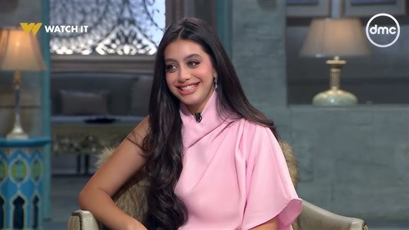  الفنانة ياسمينا