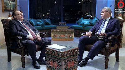 رئيس اليمن الديمقراطية الأسبق يحذر من 