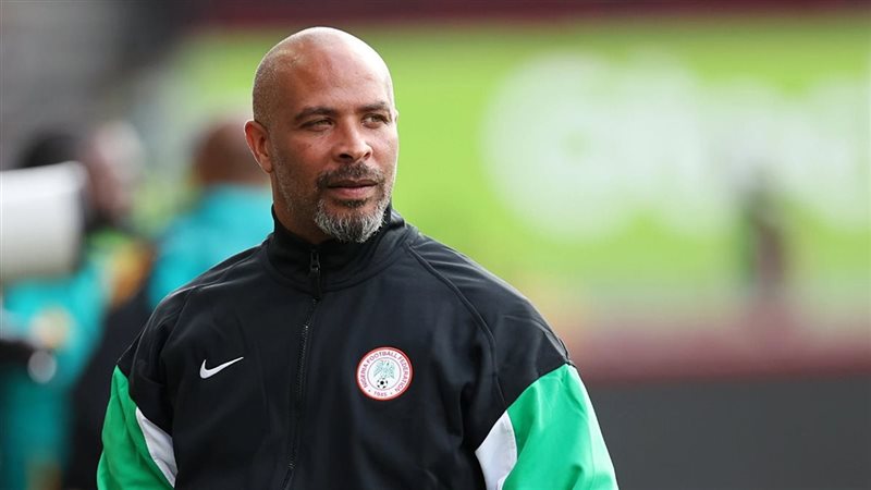 إريك شيلي مدرب منتخب
