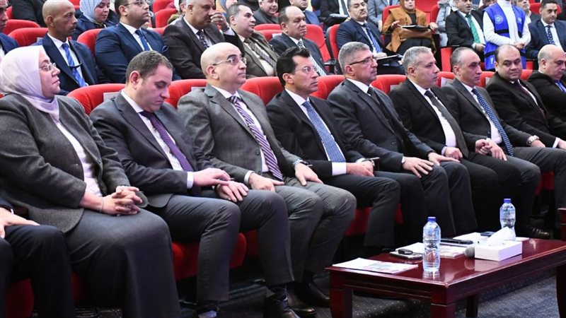 وزير الشباب والرياضة