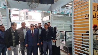 محافظ الدقهلية يتفقد التشغيل التجريبى للمعرض الدائم للسلع الغذائية بحى غرب 