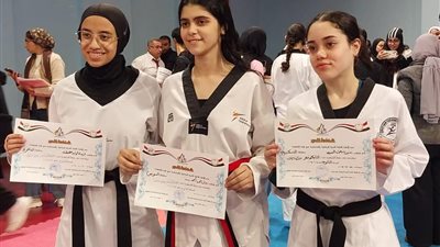 الطالبة ميان بطلة السويس تحصد المركز الثاني في بطولة التايكوندو 