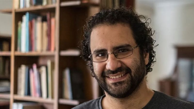 علاء عبد الفتاح 