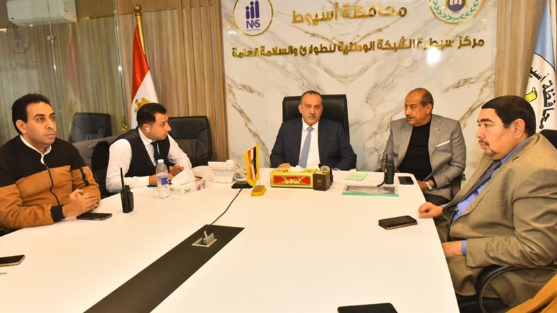 محافظ أسيوط