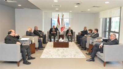 بدء الاجتماع الختامي للجنة تطوير الإعلام المصري بالأكاديمية الوطنية للتدريب