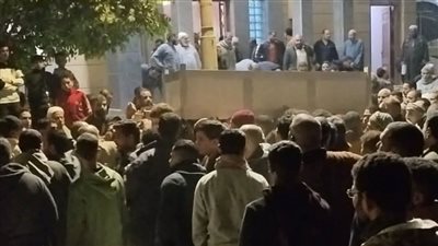 جنازة مهيبة للسائق شهيد الشهامة بعد وفاته أثناء إنقاذ ركاب ميكروباص بالبدرشين