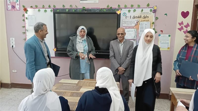 خلال الزيارة 