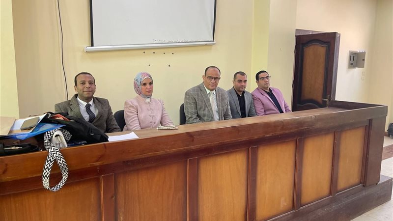 جانب من فعاليات الندوة