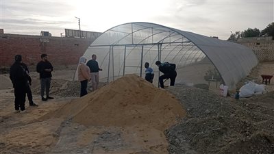 وزارة الرياضة تقرر استكمال أعمال النادي الزراعي بمركز شباب الفرافرة