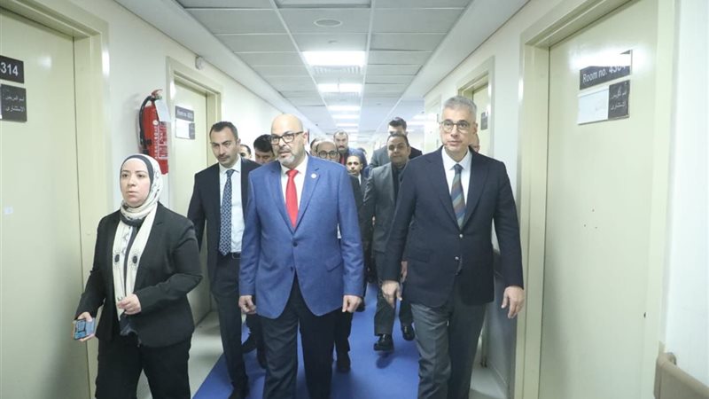 جانب من الزيارة