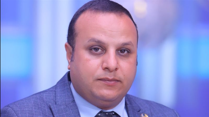 عاصم حجازي 