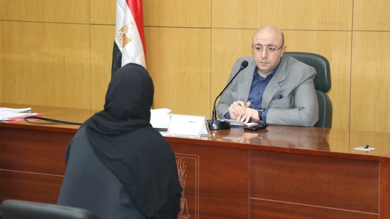 محافظ بنى سويف وإحدى