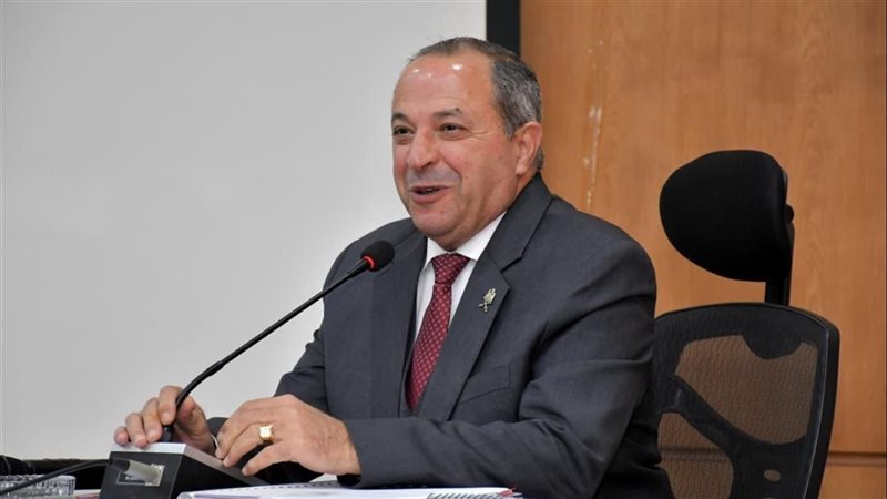 محافظ بورسعيد 