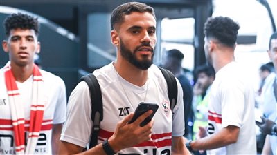 اللاعب يقطع إجازة فرحه.. جلسة حاسمة في الزمالك مع بنتايك