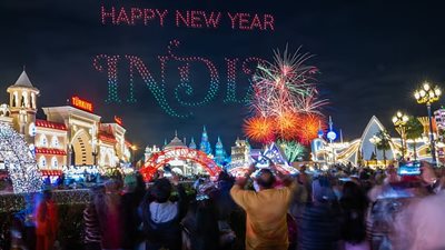 القرية العالمية في الإمارات تهنئ الهند وبنجلاديش بالعام الجديد 2026