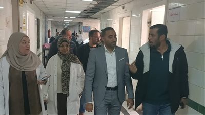  عضو بمجلس النواب يتفقد مستشفى السادات بالمنوفية ويتبرع بـ100 ألف جنيه