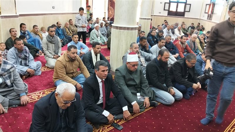 جانب من إقامة شعائر