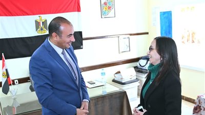 محافظ البحيرة تتفقد اللجان بكوم حمادة وتتابع انتظام سير العملية الانتخابية