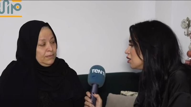 والدة آية العناني