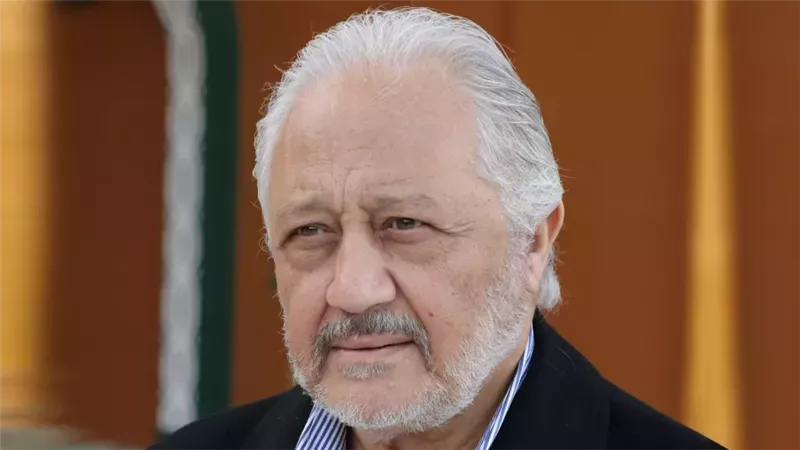 خالد زكي 