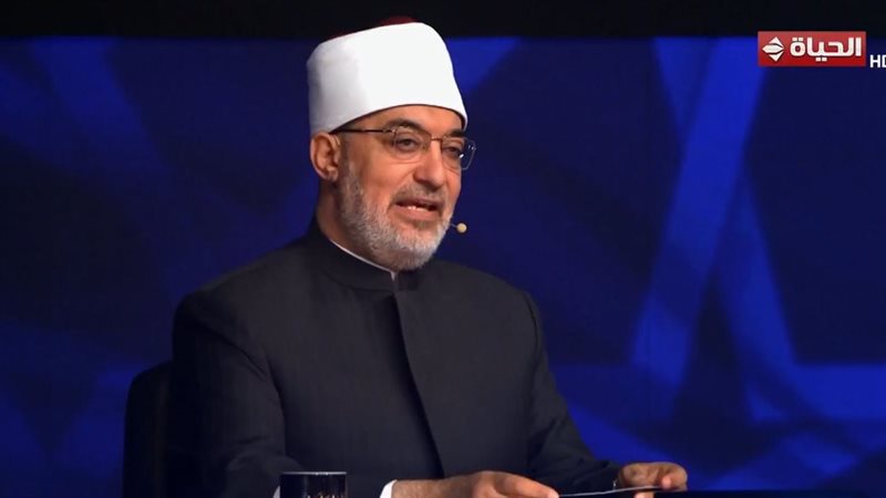 نظير عياد 